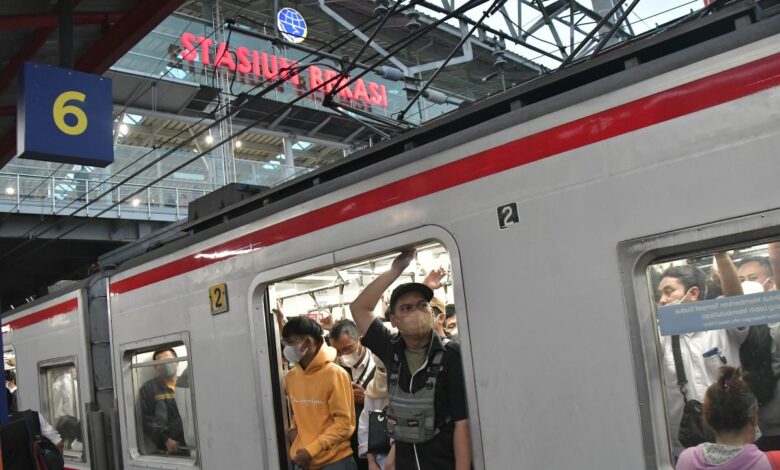 Jadwal commuter line Bandung juga sekitarnya