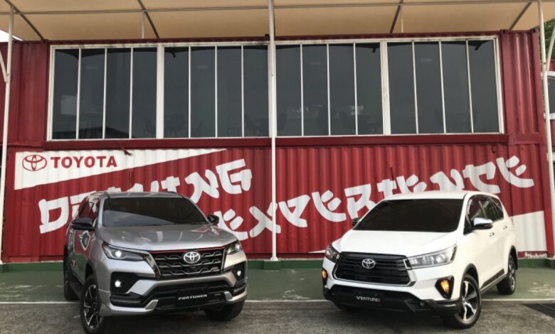 Harga, rincian kredit, tak lama kemudian spesifikasi mobil Kijang Innova