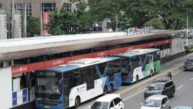 Gaji kemudian prasyarat jadi sopir bus Transjakarta