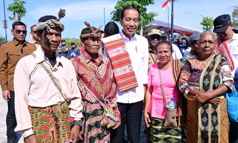 Jokowi kunjungi Pasar Kefamenanu, cek nilai pangan juga berpamitan