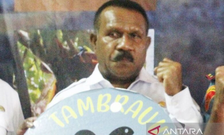 Profil Gabriel “Gebi” Asem, cagub Papua Barat Daya pada pemilihan kepala area 2024