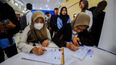 Contoh surat pengalaman kerja tak lama kemudian elemennya yang yang disebutkan harus Anda tahu