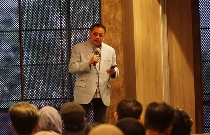 Denny JA Sebut Keseimbangan Holistik juga Spiritualitas Jadi Tren di tempat area 2024