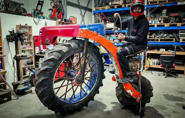 Gahar, Sepeda Motor Ini adalah adalah Menggunakan Roda Traktor