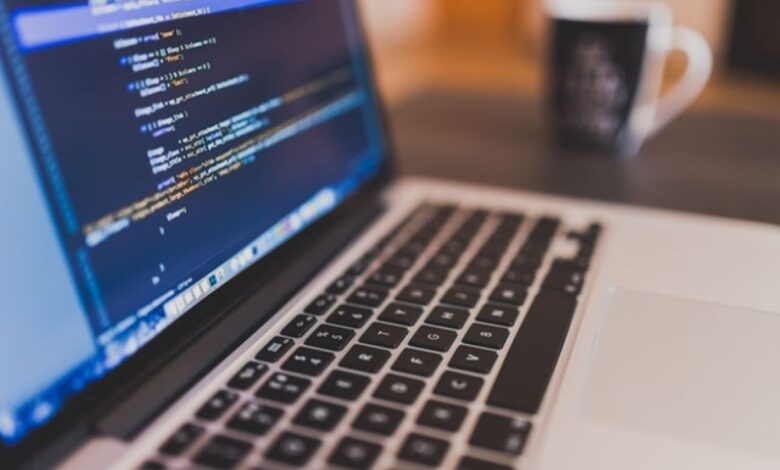 Ingin jadi programmer IT? Segini standar upah yang digunakan yang disebutkan akan didapatkan
