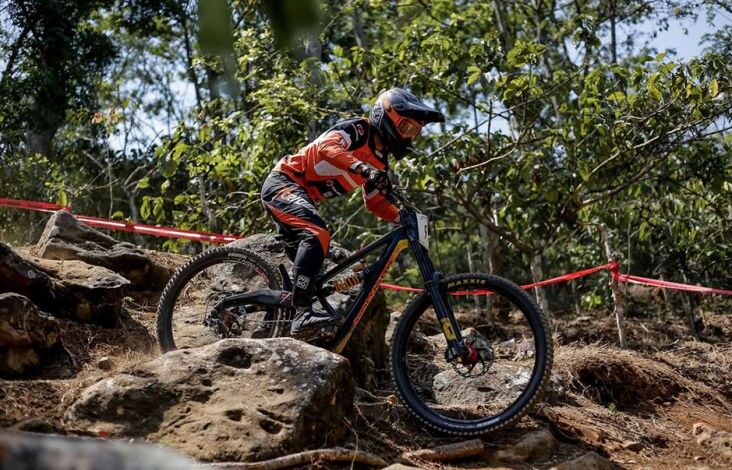Indonesian Downhill 2024 Seri Kedua: Downhillers Elite Berburu Gelar Juara pada tempat Ternadi Bike Park