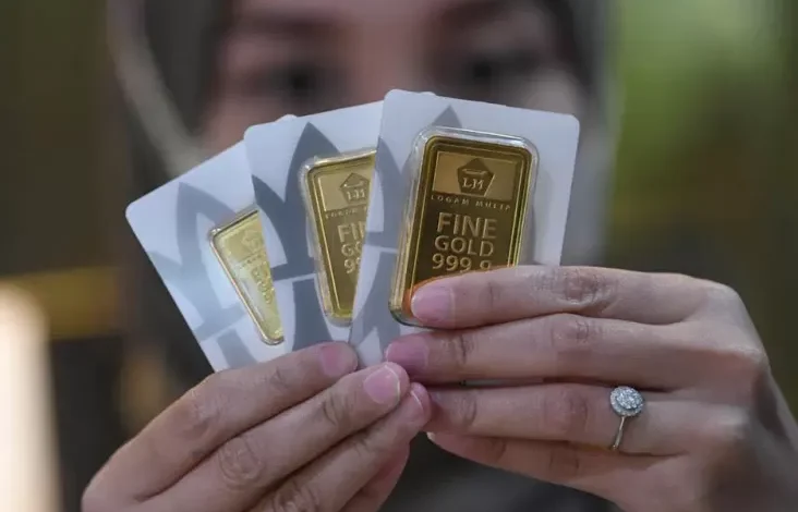 Jaga Rekor, Harga Emas Antam Hari Hal ini Turun Sempit Rp5.000 per Gram
