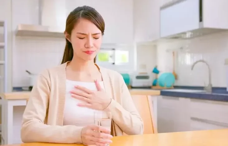 Kenapa Asam Lambung Naik ketika Sedang Grogi? Hal ini Penjelasannya!