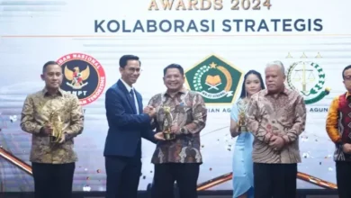 Kolaboratif juga Inovatif, Menag Yaqut Diganjar Penghargaan dari iNews