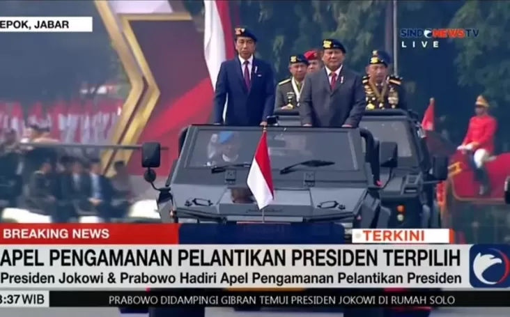 Momen Jokowi dan juga juga Prabowo Naik Maung pada Apel Pengamanan Presiden Terpilih