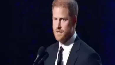 Pangeran Harry: Smartphone Mencuri Masa Kecil Anak