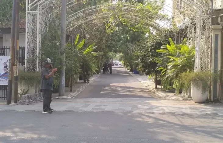 Prabowo Didampingi Gibran Temui Presiden Jokowi pada Rumah Solo