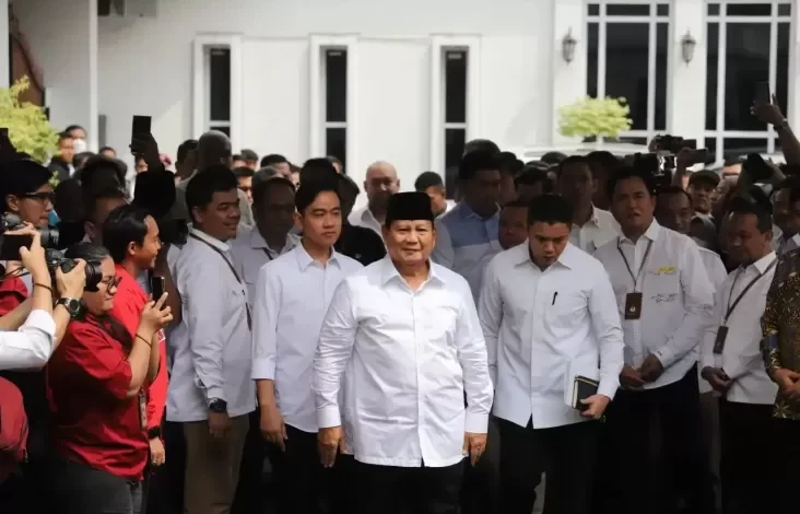 Prabowo, Kabinet Gemuk, lalu Ragam Sinyal dari Orang Dekatnya