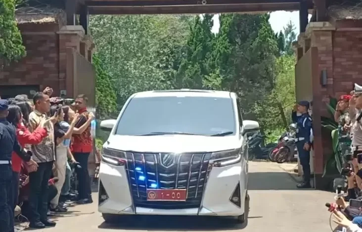Prabowo Mendadak ke Kantor Kemhan di dalam pada Tengah Persiapan Calon Wamen
