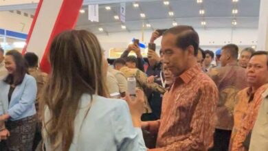 Trade Expo Indonesia 2024, Jokowi Mampir pada Booth Maklon juga Brand Kecantikan Lokal