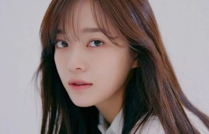 5 Potret Cantik Kim Se Jeong, Bintang Drama Korea Brewing Love