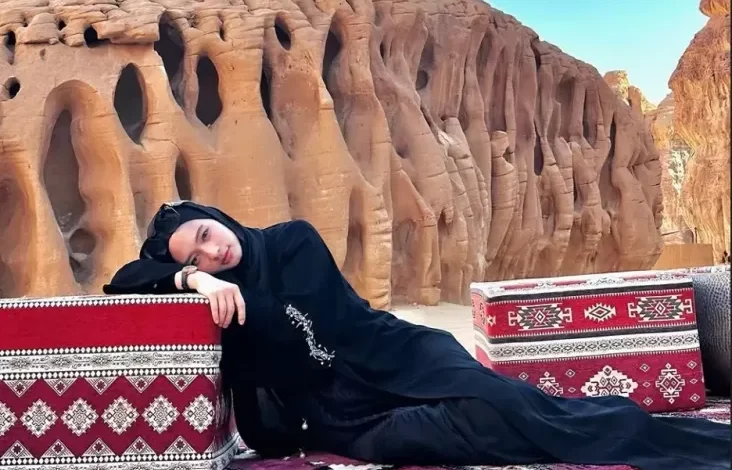 5 Potret Inara Rusli di tempat tempat Al Ula, Daerah Perkotaan yang tersebut Tidak Disukai Nabi Muhammad