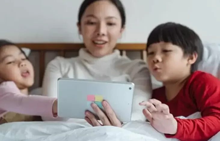 6 Manfaat Mengurangi Waktu Bermain Gadget, Baik untuk Lingkup Kesejahteraan Mental