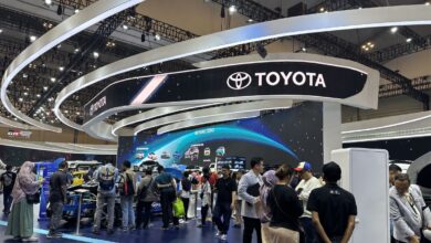Laba bersih Toyota turun 26 persen