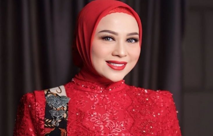 Cerita Shanty Denny Putuskan Berhijab, Ternyata Tertampar Ucapan sang Anak