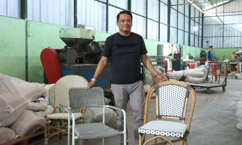 Dapat dana bergulir LPDB, rotan sintetis Cirebon tembus pangsa ekspor