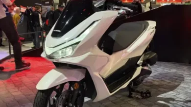 Honda PCX 2025: Skutik Gambot dengan Layar 5 Inci dan juga Konsumsi BBM 47,6 km/liter!