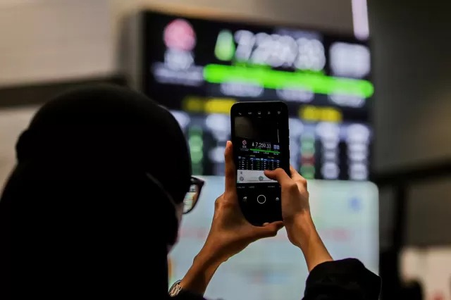 IHSG Berakhir Tersungkur ke 7.245, Industri Tenaga dan juga juga Keuangan Jadi Biang Kerok