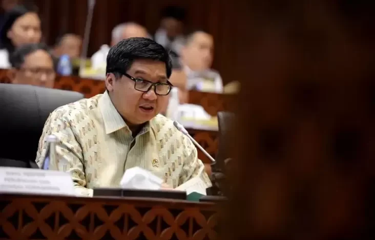 Maruarar Bikin Sayembara Berhadiah Rp8 Miliar Cari Harun Masiku, PDIP: Kenapa Ara Sesongong Itu?