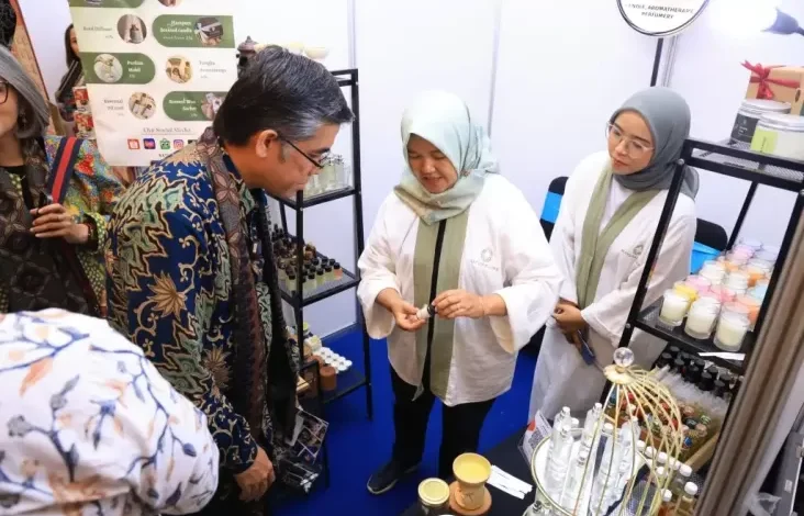 Menaker Apresiasi Organisasi di dalam Mendorong Wirausaha kemudian Penciptaan Kerja