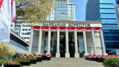 MK Tolak Gugatan Gaji Dosen PTS Dibayar Pakai APBN