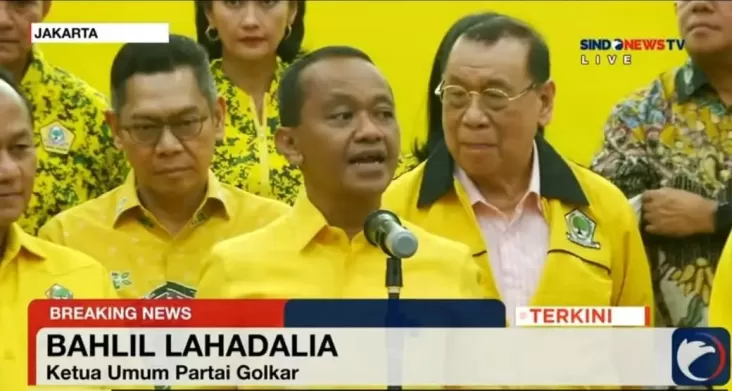 Momen Bahlil Umumkan Dewan Pembina Partai Golkar: Semua Orang Pasti Menunggu