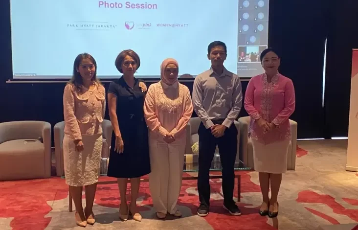 Park Hyatt DKI Ibukota lalu Love Pink Ajak Publik Perkuat Kesadaran Deteksi Dini Kanker Payudara