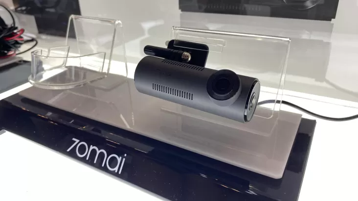 Pasang Dashcam dalam di Mobil Penting? Simak Penjelasannya