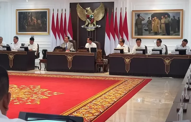 Pesan Prabowo ke Gibran Sebelum ke Luar Negeri: Jangan Sungkan Dengar Masukan Menteri