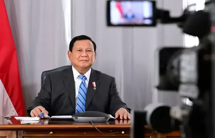 Prabowo Mendadak Pimpin Ratas Bahas Penanganan Erupsi Gunung Lewotobi dari Negeri Paman Sam