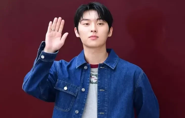 Profil Choi Hyun Wook, Viral Gegara Posting Foto Tanpa Busana