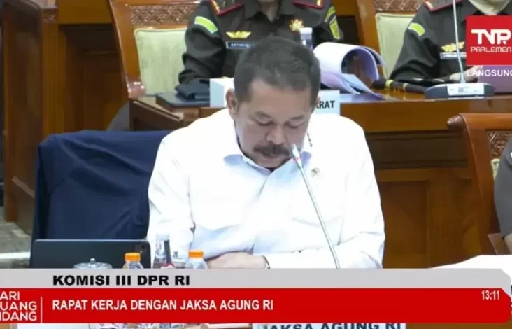 Ramai-ramai Anggota DPR Cecar Jaksa Agung perihal Kasus Tom Lembong
