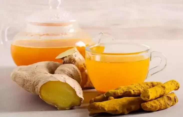 10 Manfaat Minum Air Rebusan Kunyit serta juga Efek Sampingnya