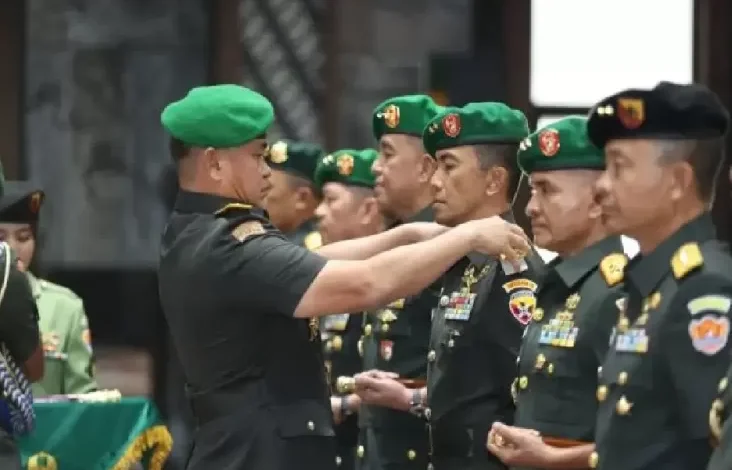 7 Letjen TNI AD Bertugas pada Mabes TNI, Nomor 4 Gabungkan Adhi Makayasa-Tri Sakti Wiratama Akmil 1993