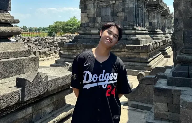 Bermodal Smartphone, Konten Kreator TikTok Hal ini Mampu Bangun Rumah lalu Berkontribusi untuk Lingkungan