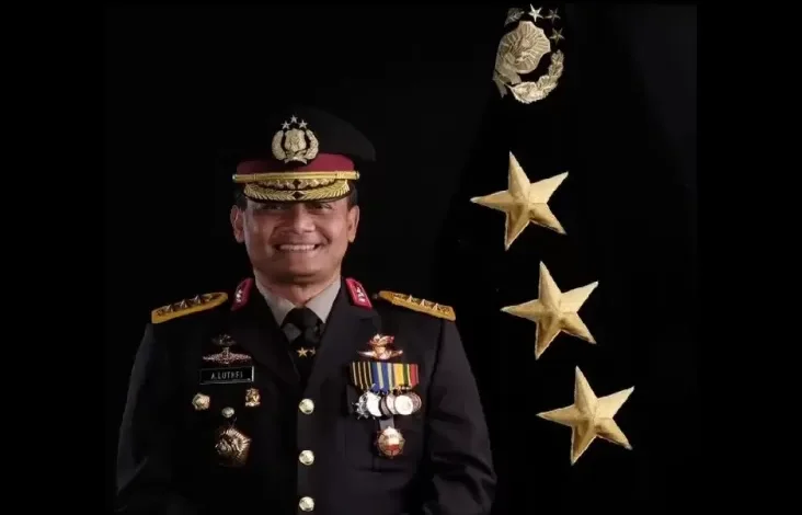 Brevet dan juga juga Penghargaan Ahmad Luthfi, Jenderal Bintang 3 Polisi yang digunakan Unggul di tempat pada Pemilihan Kepala Daerah Jateng 2024