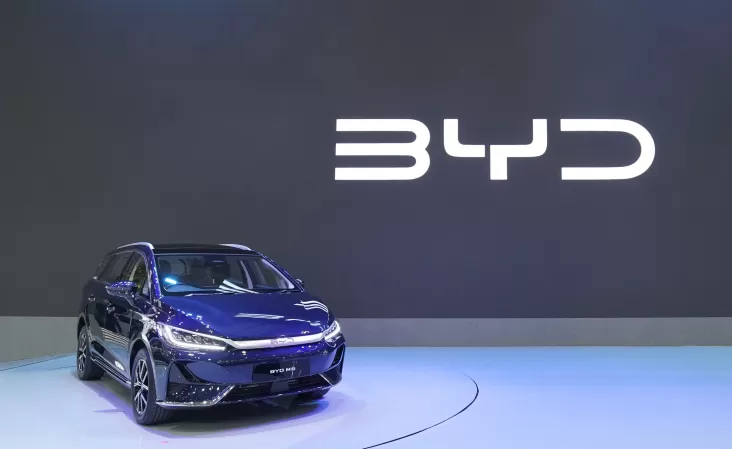 BYD M6: MPV Listrik Lapang dengan Fitur Maju dan juga Biaya Pajak Rendah