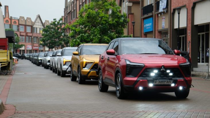 Cerita Komunitas Otomotif  Touring Menggunakan Mobil Mitsubishi