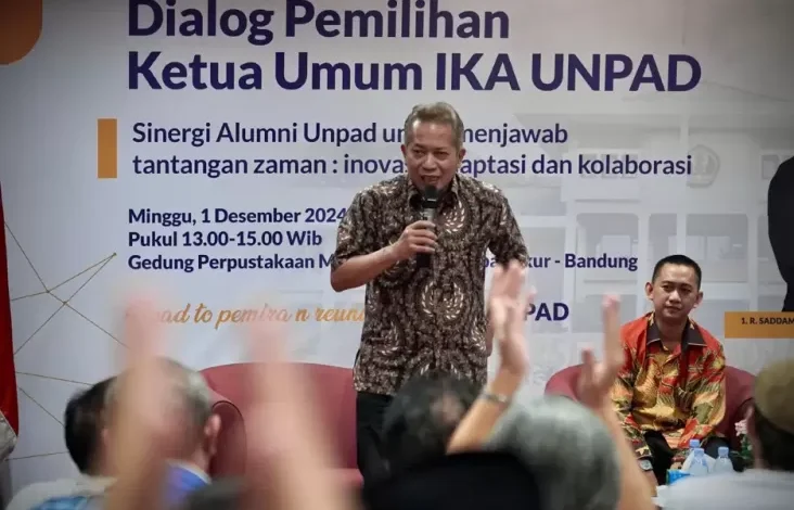 Ferry Juliantono Aklamasi Terpilih Jadi Ketum IKA Unpad
