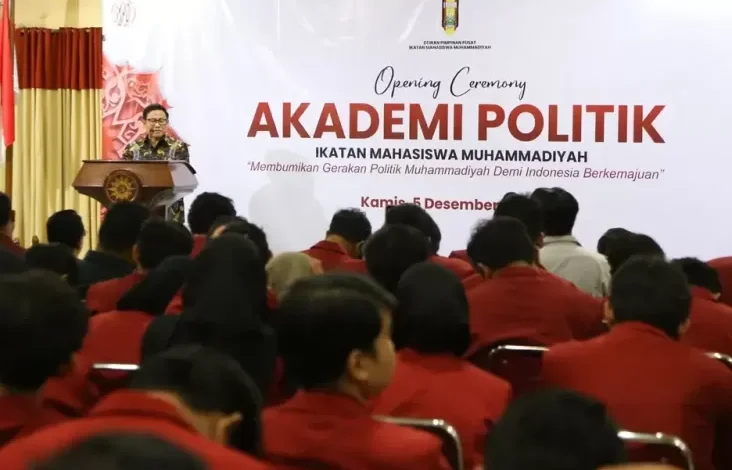 Hadiri Akademi Politik IMM, Cak Imin: Muhammadiyah Tak Ada Matinya