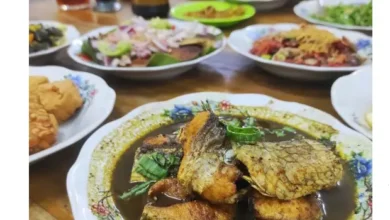 Hidangan Tradisional Betawi di dalam pada Warung Mak Dower yang digunakan digunakan Wajib Dicoba!