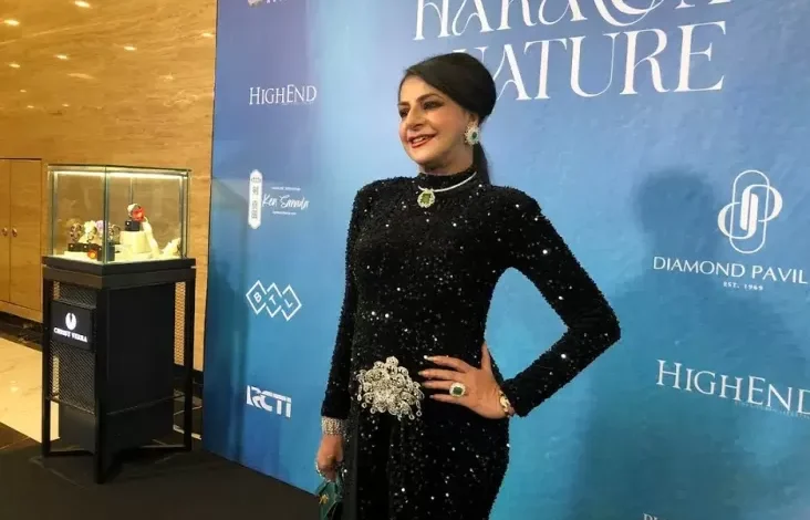 Ibunda Tasya Farasya Bangga Dapat Penghargaan dari Highend Magazine