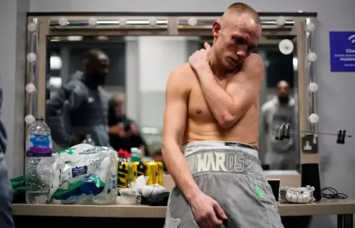 Kalah TKO dari Galal Yafai, Sunny Edwards: Aku Lega Pensiun