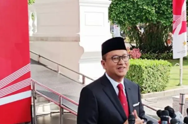 Kunjungi Singapura, Menteri Rosan Bidik Prospek Penanaman Modal Hijau juga Hilirisasi