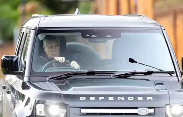 Miris! Pangeran Andrew bak Tak Punya Saudara, Ditinggal Keluarga Kerajaan ke Sandringham ketika Natal